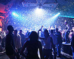 Snow Machine in Club